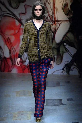 Look 28